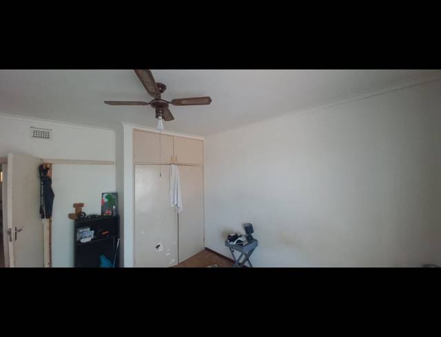 3 BEDROOM FREEHOLD FOR SALE IN GLENMORE